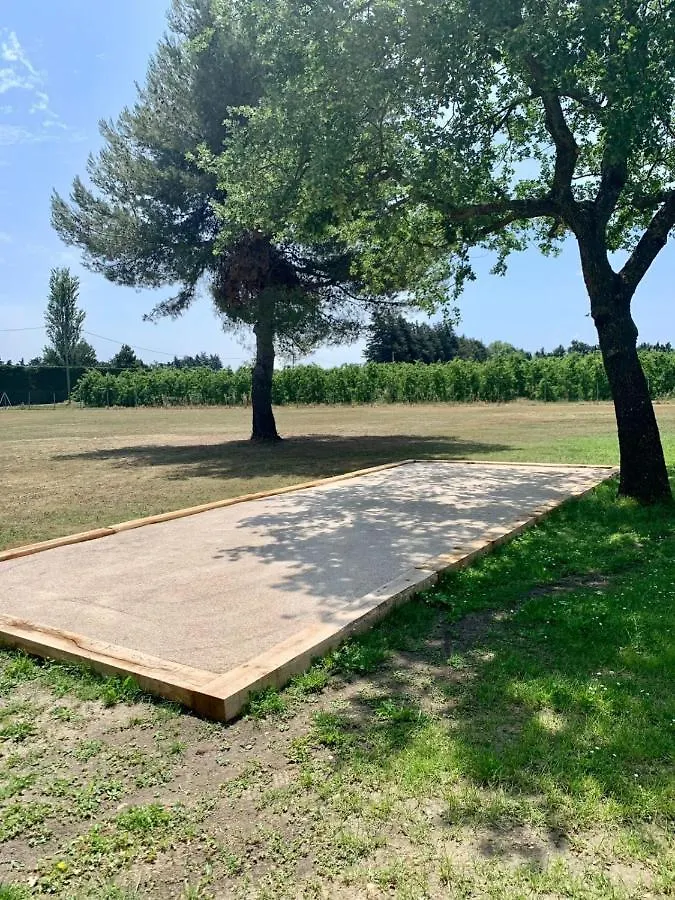 Holiday home Maison Contemporaine - Grand Jardin Et Piscine Privee L'Isle-sur-la-Sorgue