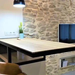 Le Petit - 15 M2 - Centre - Sorgue à 50 M LʼIsle-sur-la-Sorgue