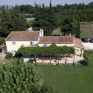 Bed & Breakfast Mas Clement, LʼIsle-sur-la-Sorgue